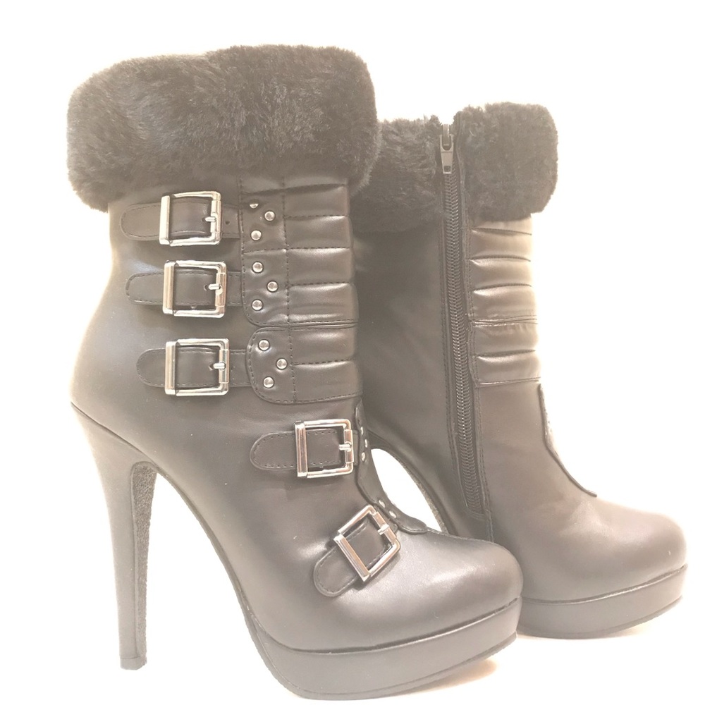 Black High Heeled Booties w/ Black Fur Trim